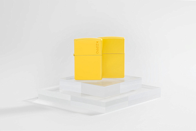 Зажигалка ZIPPO Logo с покрытием Sunflower, латунь/сталь, желтая, глянцевая, 38x13x57 мм