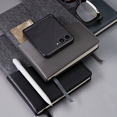 Ежедневник недатированный DENIM, черный, формат А5, блок в линейку