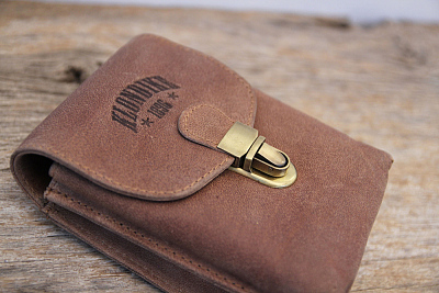 Сумка на пояс KLONDIKE «Bobby», натуральная кожа в светло-коричневом цвете, 12 х 17 х 5,5 см