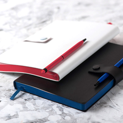 Ежедневник недатированный Stellar, А5, черный, кремовый блок  в линейку, с серым обрезом