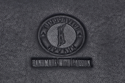 Ключница KLONDIKE Dawson, натуральная кожа в черном цвете, 11 х 3 х 6 см