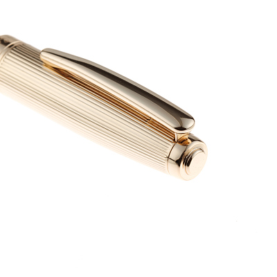 Ручка шариковая Pierre Cardin GOLDEN.Цвет - золотистый. Упаковка B-1