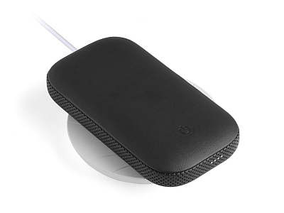 Внешний аккумулятор с беспроводной колонкой Powersound