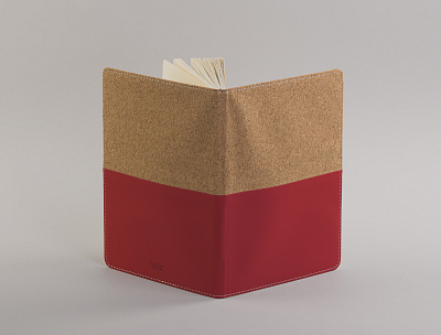 Блокнот "Фьюджи" уценка, формат А5, покрытие soft touch+пробка, красный