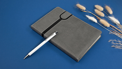 Ручка шариковая "Trade", покрытие soft touch, белый