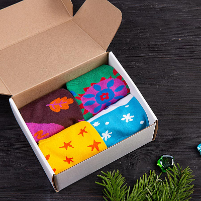 Подарочный набор 4SEASONS", 4 пары тематических носков 