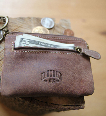 Ключница KLONDIKE «Tom», натуральная кожа в светло-коричневом цвете, 11 х 7,5 см