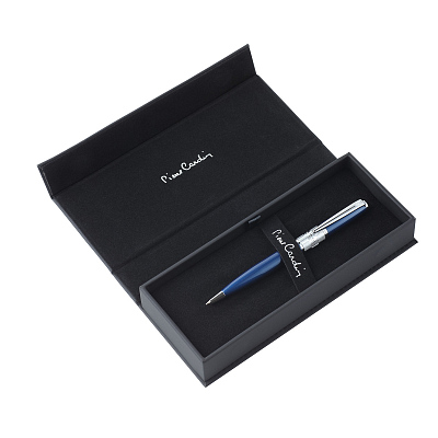 Ручка шариковая Pierre Cardin BARON. Цвет - темно-синий.Упаковка В.