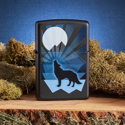 Зажигалка ZIPPO Wolf and Moon с покрытием Black Matte, латунь/сталь, чёрная, матовая, 38x13x57 мм