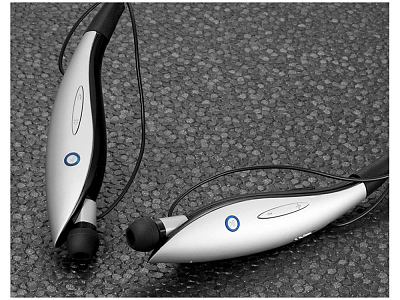 Наушники Echo Bluetooth®