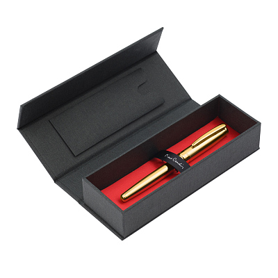 Ручка перьевая Pierre Cardin GOLDEN. Цвет - золотистый.  Упаковка B-1