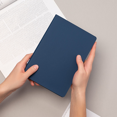 Ежедневник Спарк (Spark) недатированный, синий (с упаковкой, со стикерами)