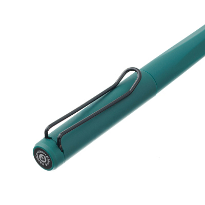 Ручка-роллер Pierre Cardin ACTUEL. Цвет - зеленый. Упаковка Р-1