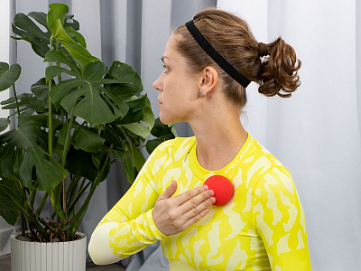 Массажный мяч для MФР Relaxify, красный