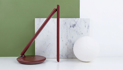 Настольный светильник с беспроводной ЗУ Rombica LED Faros, белый