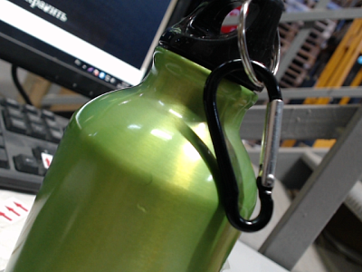 Бутылка Oregon с карабином