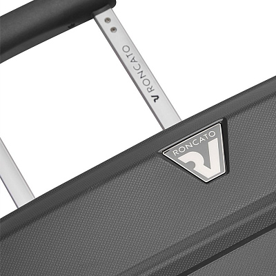 Чемодан Butterfly L, серый