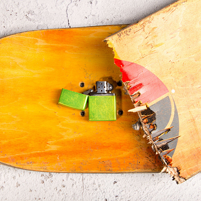 Зажигалка ZIPPO Classic с покрытием Lurid™, латунь/сталь, зеленая, глянцевая, 38x13x57 мм