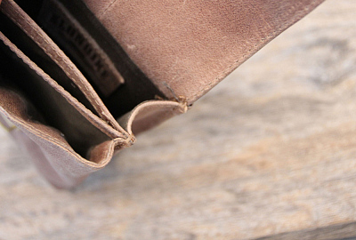 Сумка на пояс KLONDIKE «Bobby», натуральная кожа в светло-коричневом цвете, 12 х 17 х 5,5 см