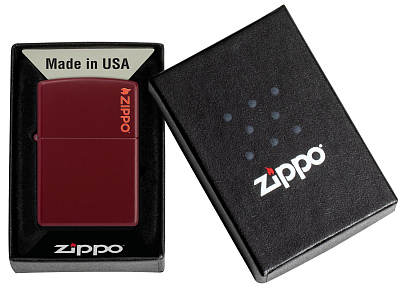 Зажигалка ZIPPO Logo с покрытием Merlot, латунь/сталь, бордовая, глянцевая, 38x13x57 мм
