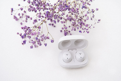 Беспроводные наушники ACCESSTYLE FLAME TWS, белые                                  