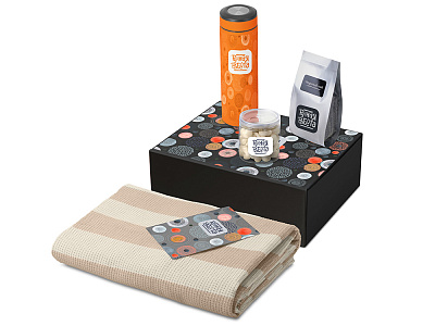 Подарочный набор Re:y. Warm с пледом, термосом и чаем (Оранжевый) Подарочный набор Re:y. Warm с пледом, термосом и чаем (Оранжевый)